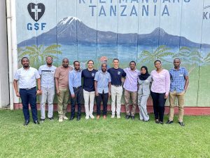 KCMC Residents with Dr. Burger and Dr. Aulgur